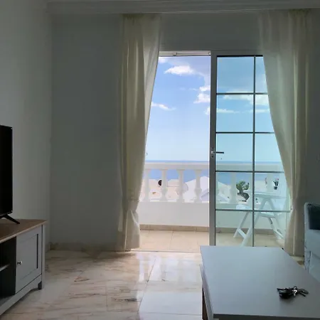 Felicidad Willa Puerto del Carmen (Lanzarote)