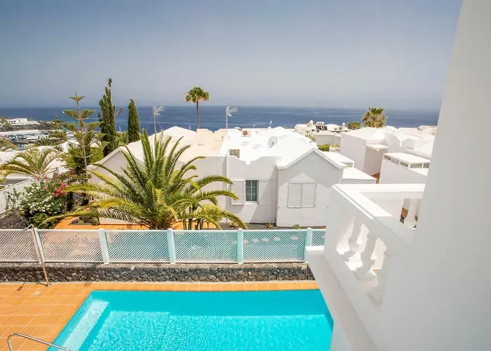 Felicidad Villa Puerto del Carmen (Lanzarote)